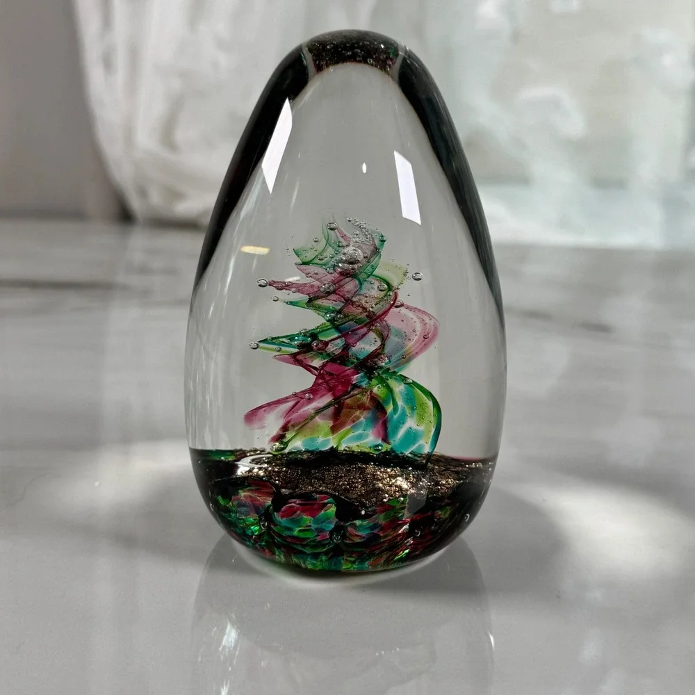 Selkirk Glass Scotland Paperweight Emerald Dance 1993‎ Handmade Art Glass Signed